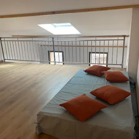 Appartements Neufs Avec Garages Dans Maison De Village Andance Exterior photo